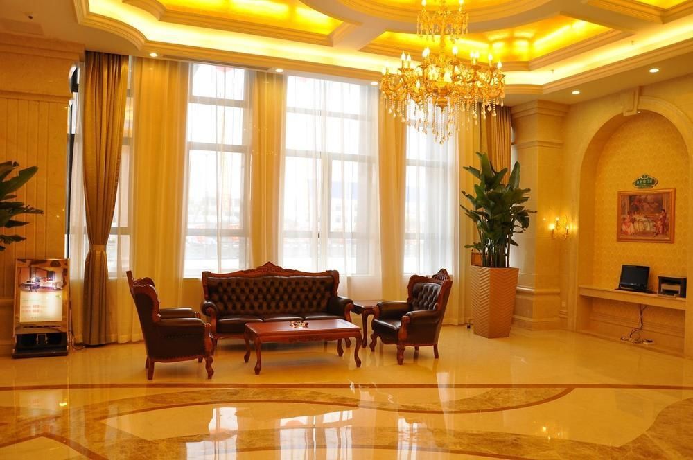 Vienna Hotel Sh Fengxian Nanqiao Jinhai Road Xangai Exterior foto