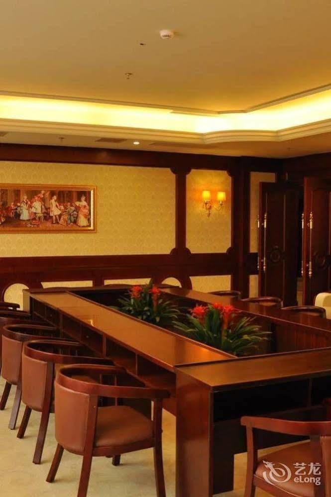 Vienna Hotel Sh Fengxian Nanqiao Jinhai Road Xangai Exterior foto